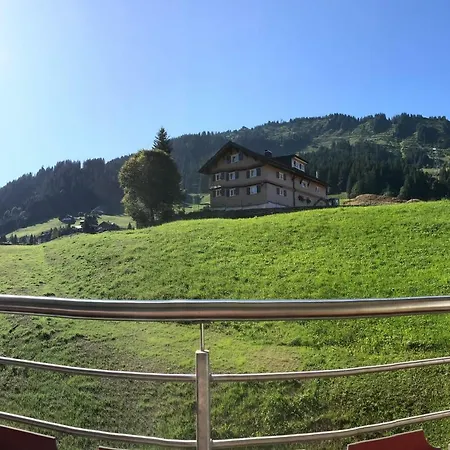 Heeres Appartement Mittelberg
